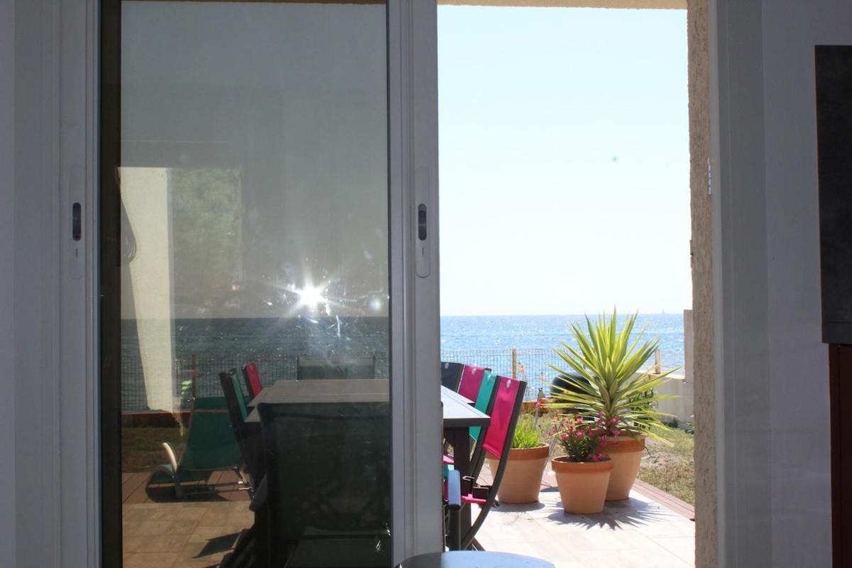 Bord de mer, pieds dans l'eau, vue panoramique Villa San-Nicolao Eksteriør bilde