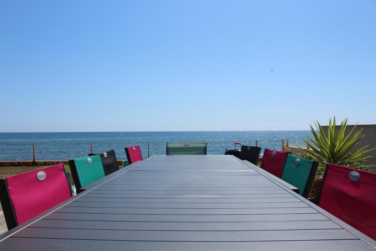 Bord de mer, pieds dans l'eau, vue panoramique Villa San-Nicolao Eksteriør bilde